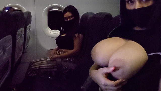 640px x 360px - Teen Shows Me Her Big Tits And Lets Me Grab Them During A Flight To Cancun  - Risky - ThePornGod